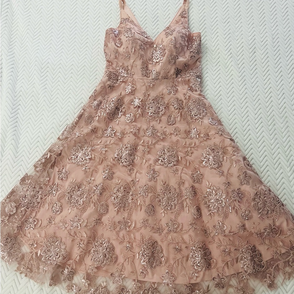 Elegant Floral Lace Dress